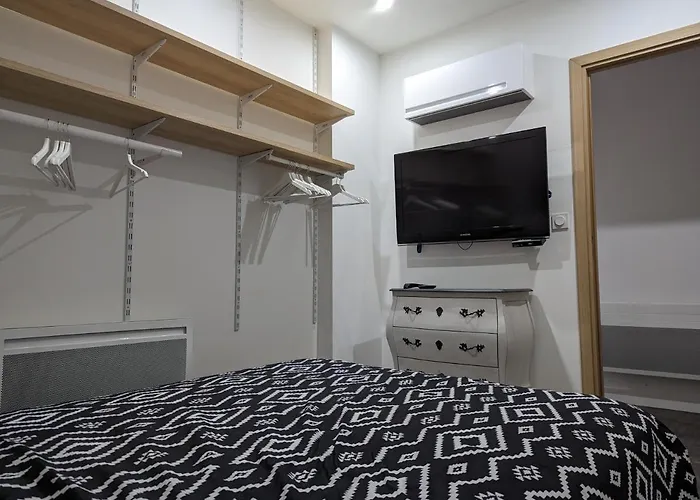 Au Bout De La Rue, La Wifi Acces 24 Sur 24 Iptv Apartment *