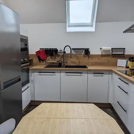 Au Bout De La Rue, La Wifi Acces 24 Sur 24 Iptv